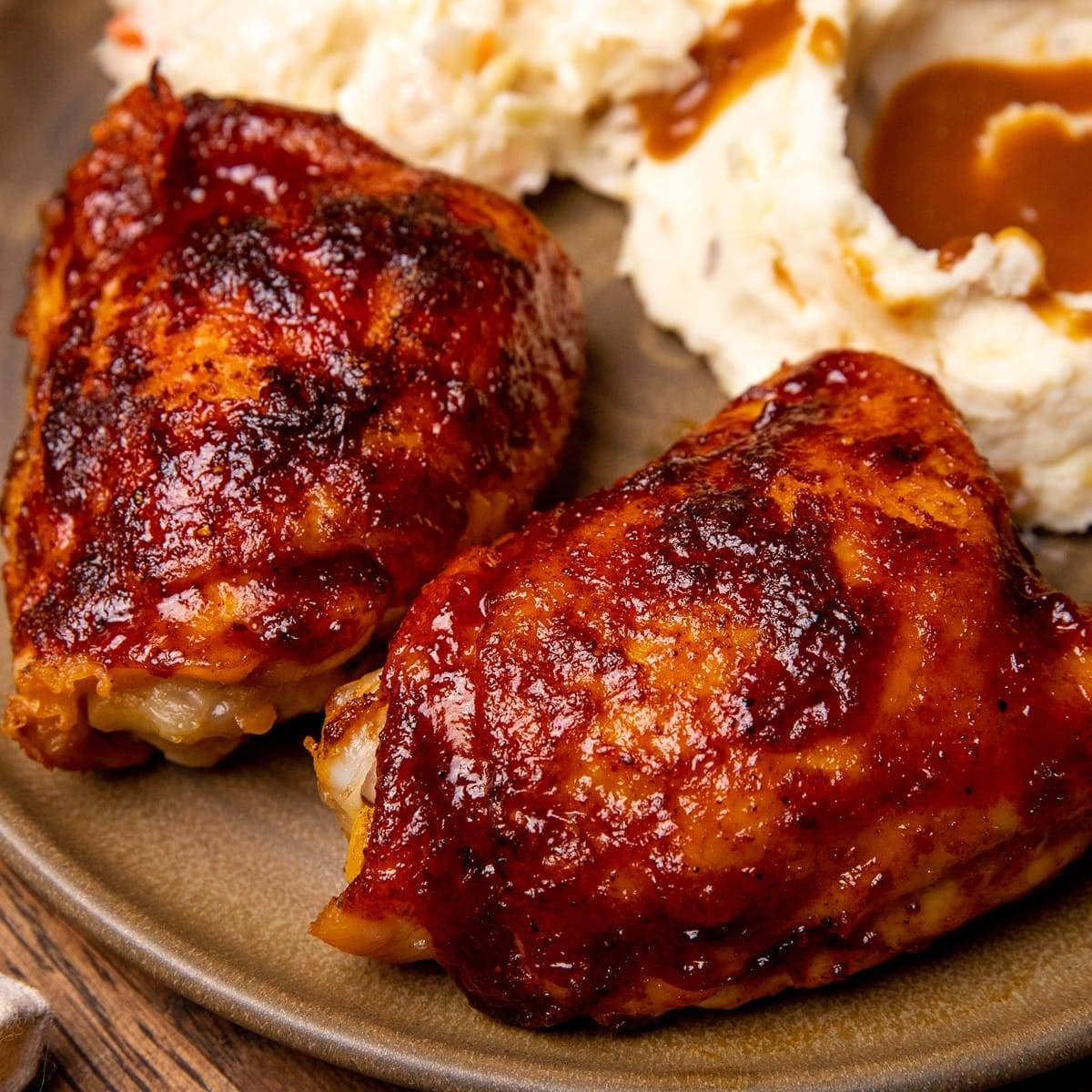 Achieve Perfect Oven BBQ Thighs: Juicy, Tender & Caramelized